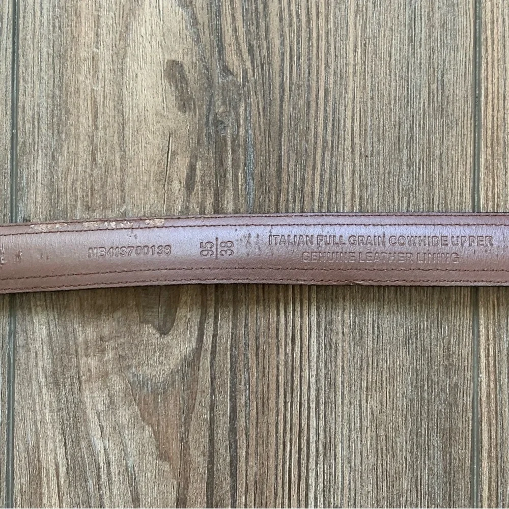 Fossil authentic belt